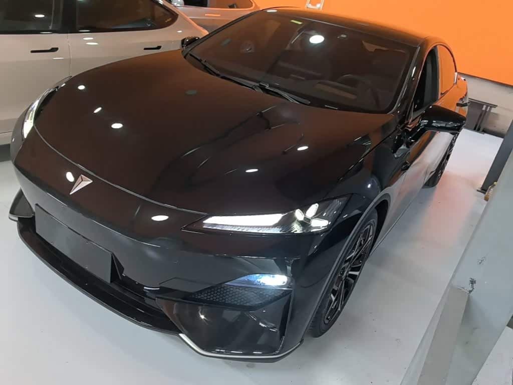 2024 Deepal SL03 front exterior