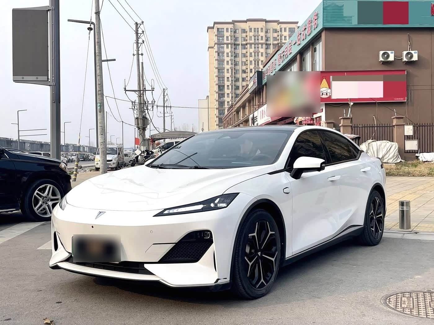 2023 Deepal SL03 front exterior