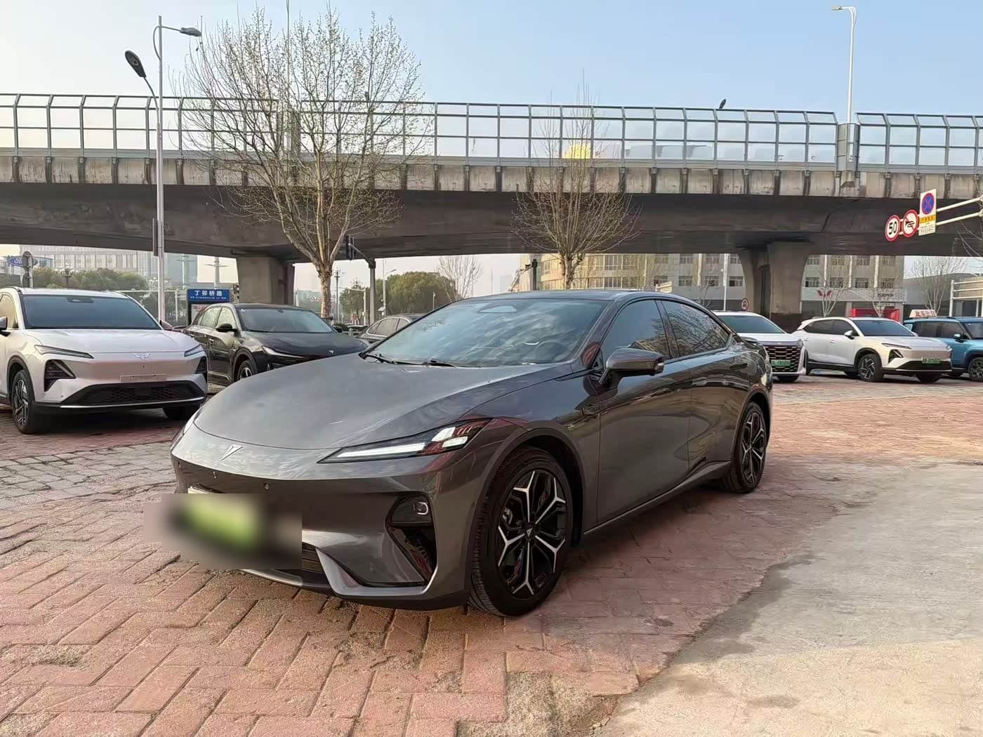2024 Deepal Shenlan L07 front exterior