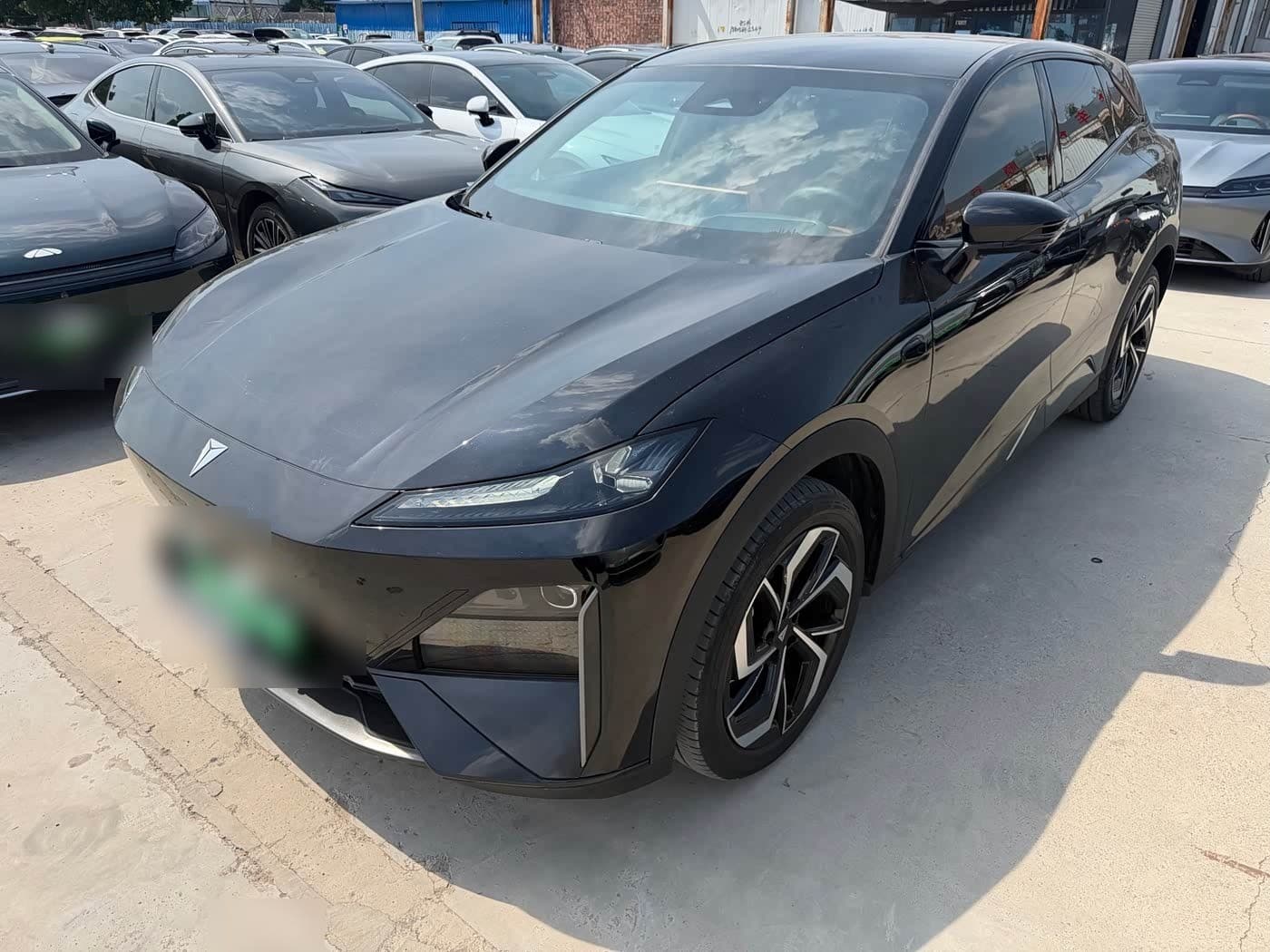 2024 Deepal S07 front exterior