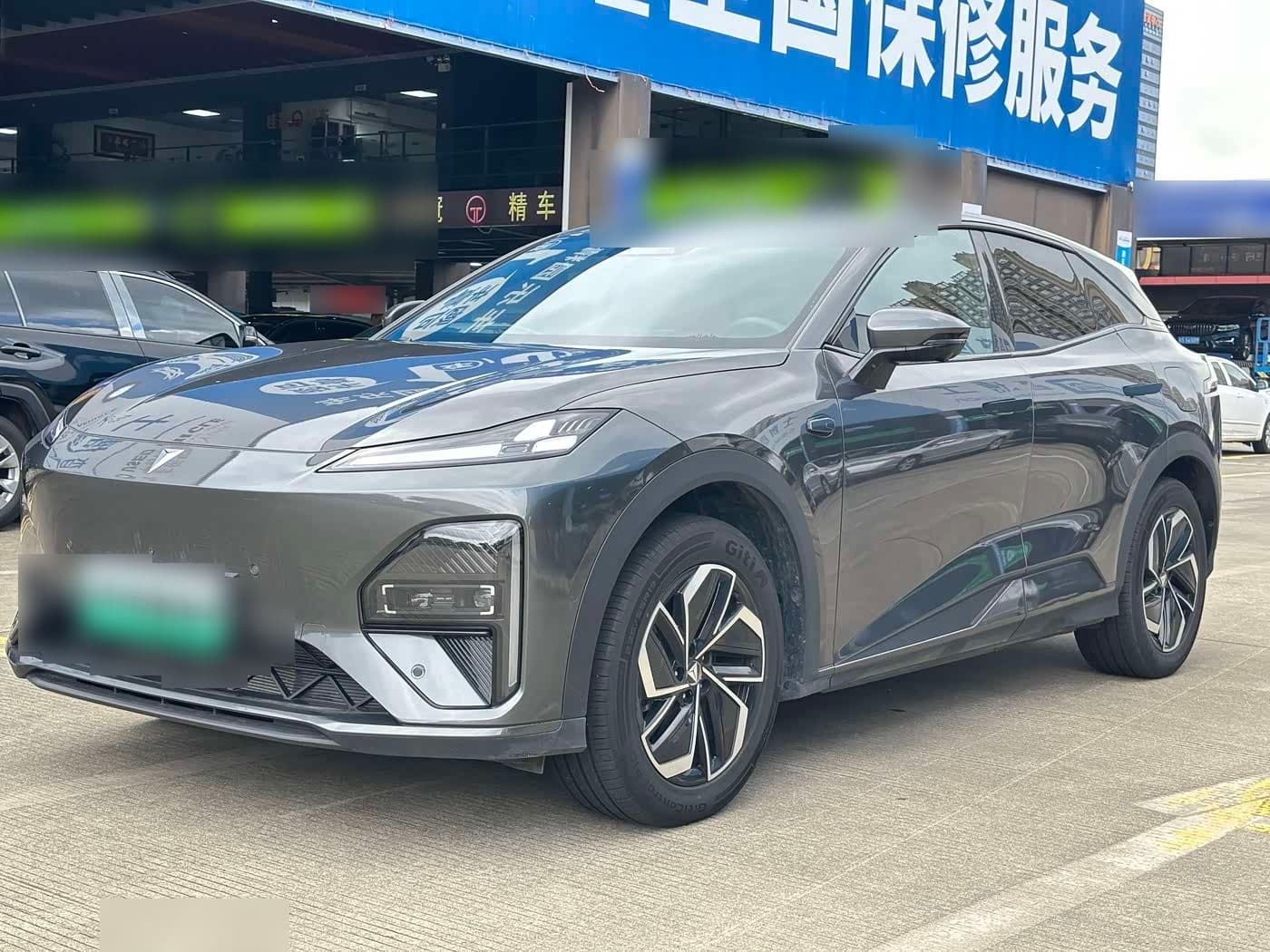 2025 Deepal S07 front exterior