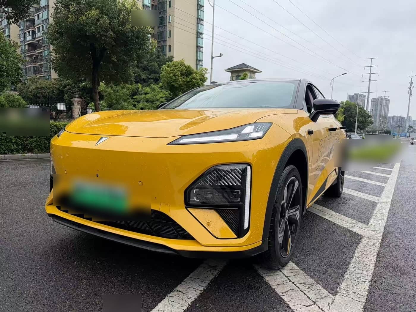 2025 Deepal S07 front exterior
