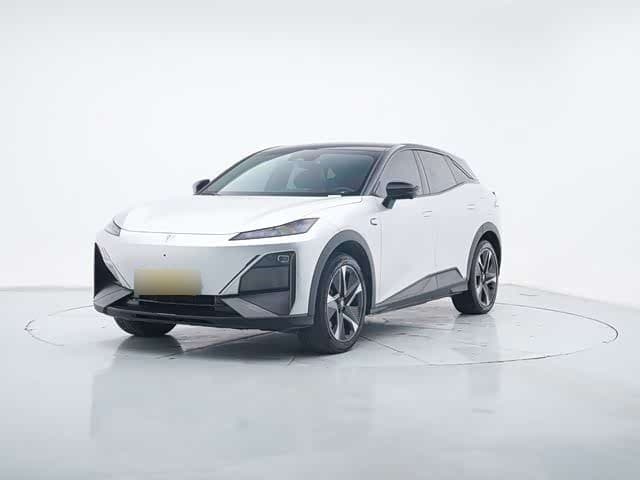 2023 Deepal S07 front exterior