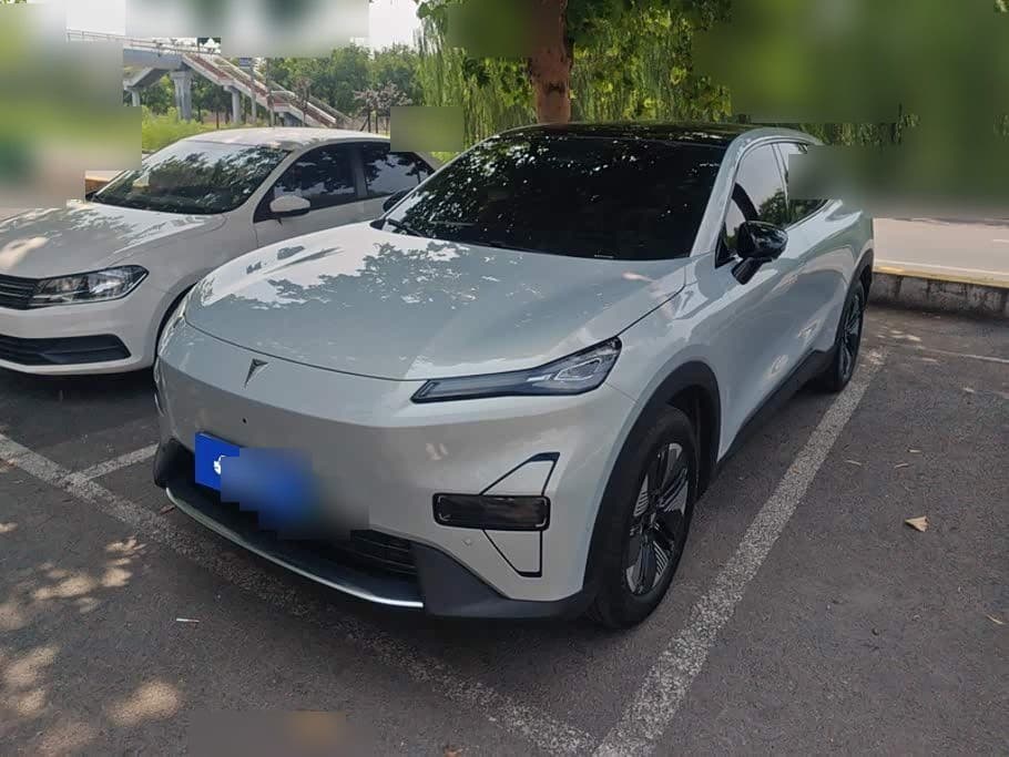 2025 Deepal Shenlan S05 front exterior