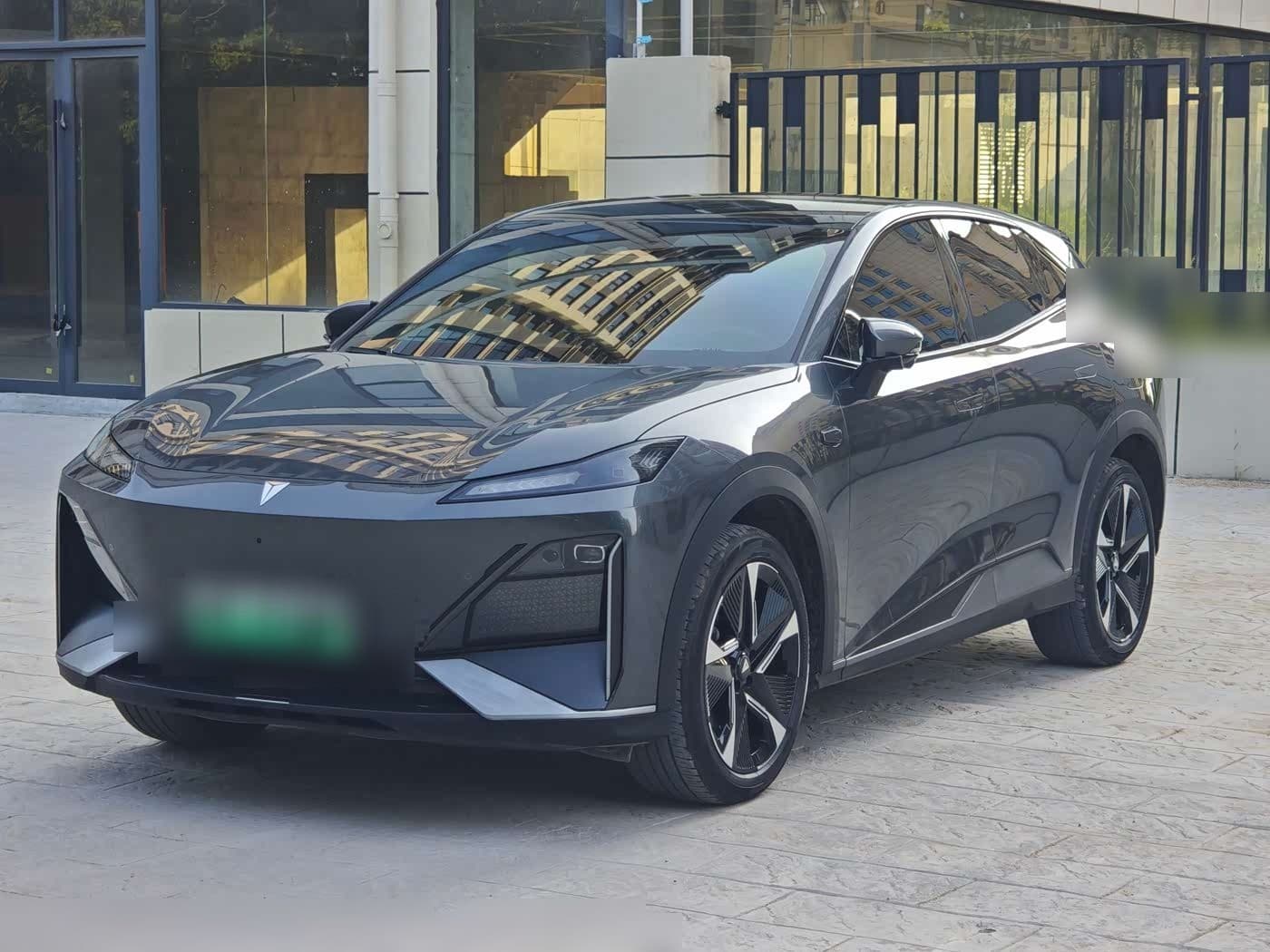 2023 Deepal S07 front exterior