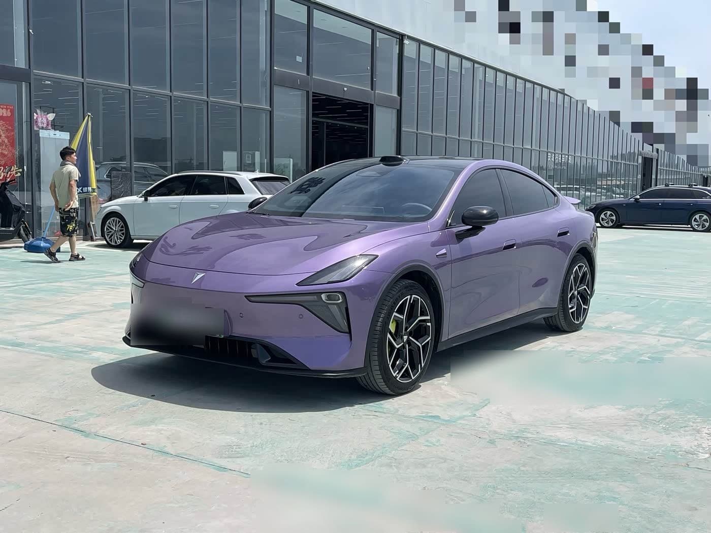 2025 Deepal DeepBlue L06