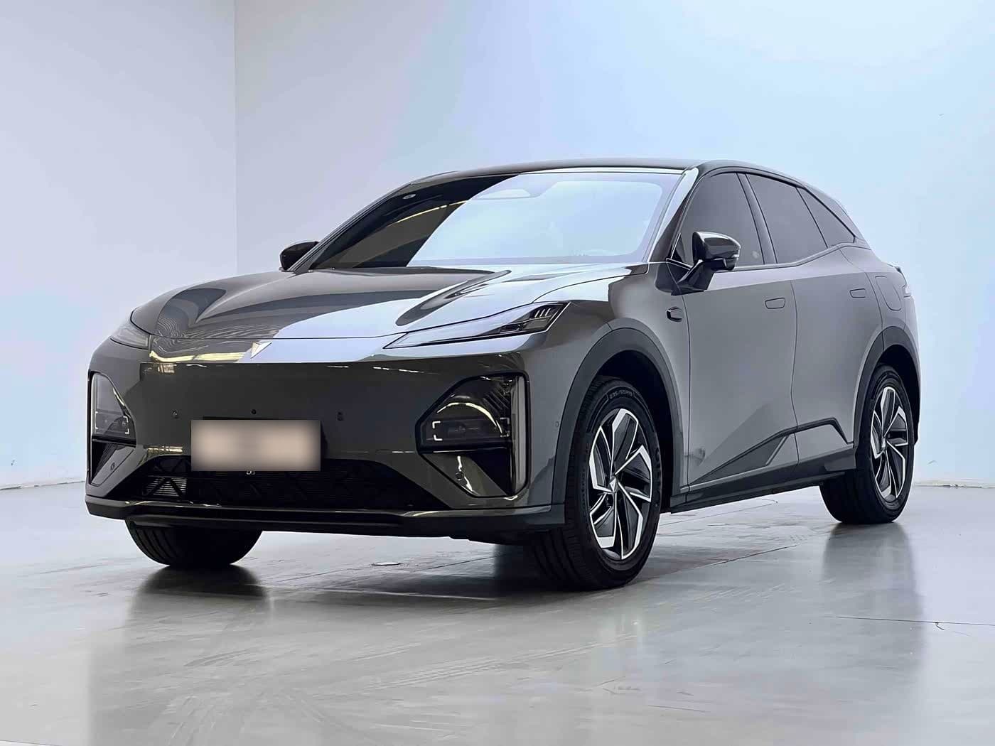 2025 Deepal S07 front exterior