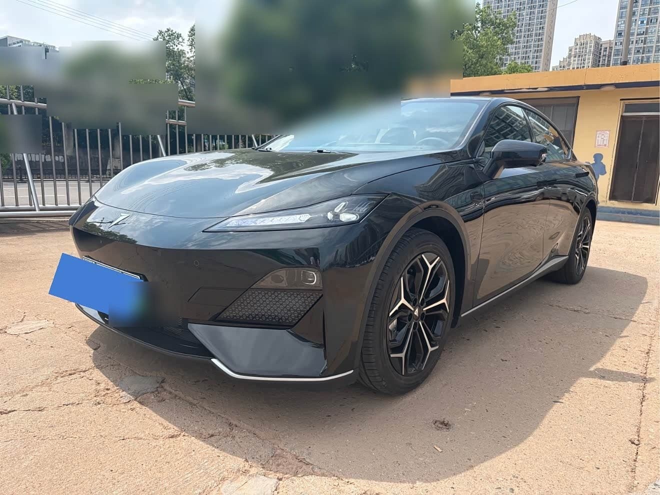 2023 Deepal SL03 front exterior