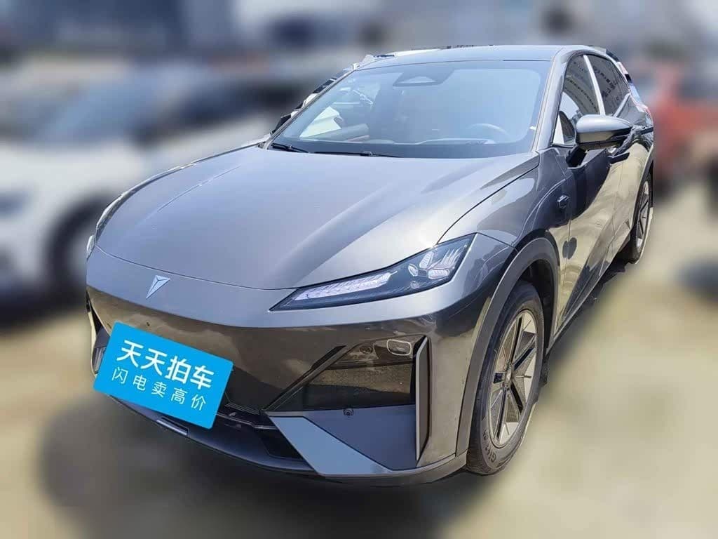 2025 Deepal S07