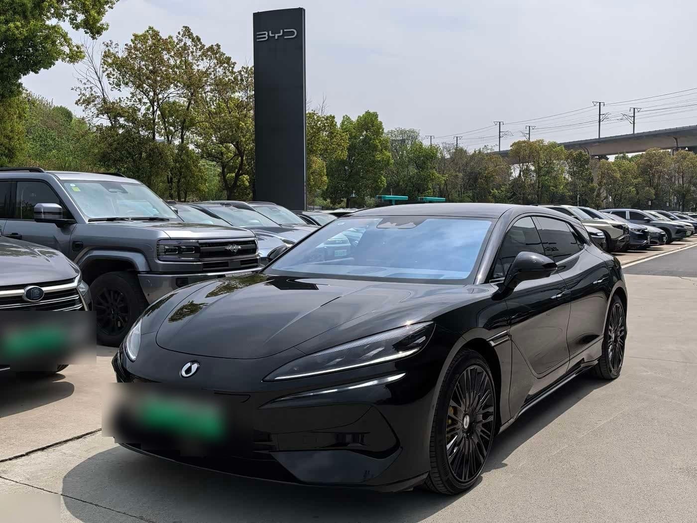 2024 Denza Z9GT