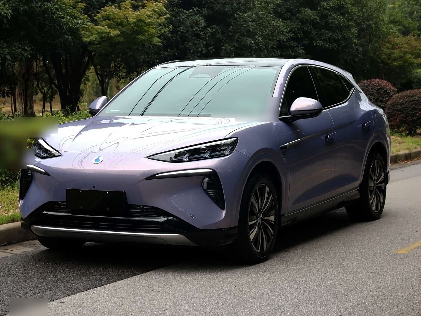 2025 Denza N7 front exterior