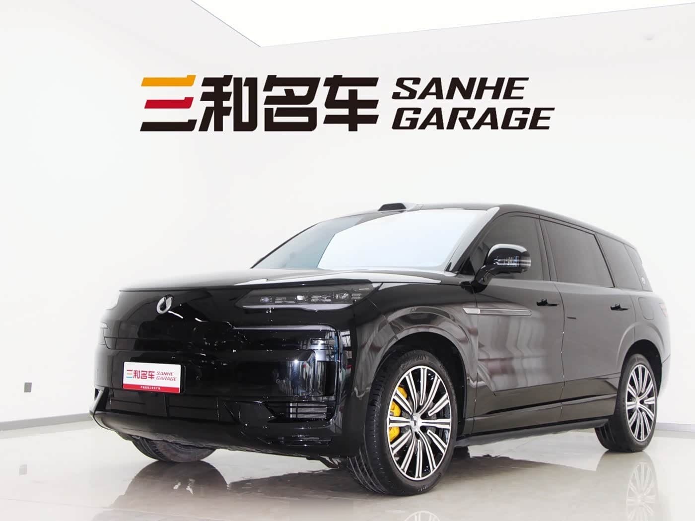 2025 Denza N9 front exterior