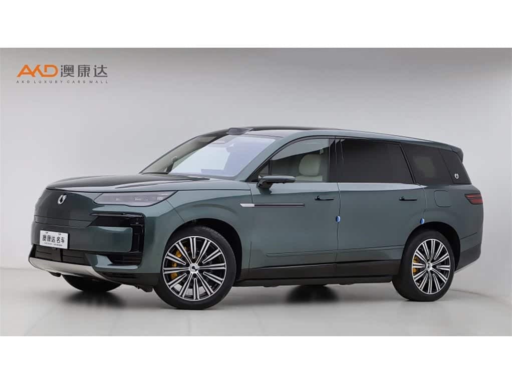 2025 Denza N9 front exterior