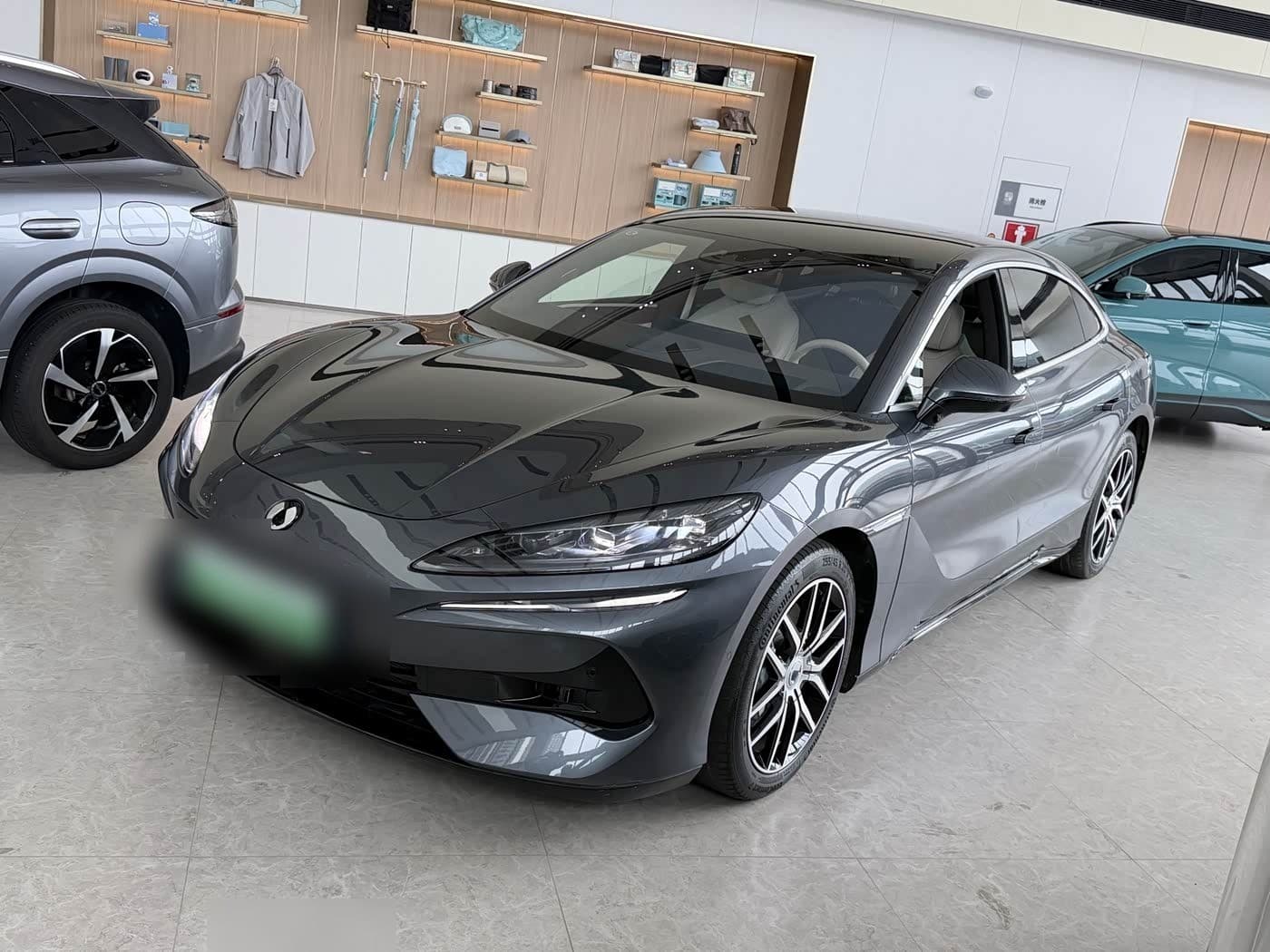 2024 Denza Z9