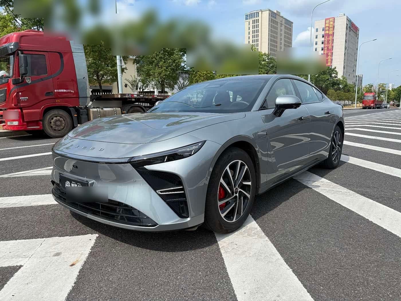 2023 Exeed Exlantix ES front exterior