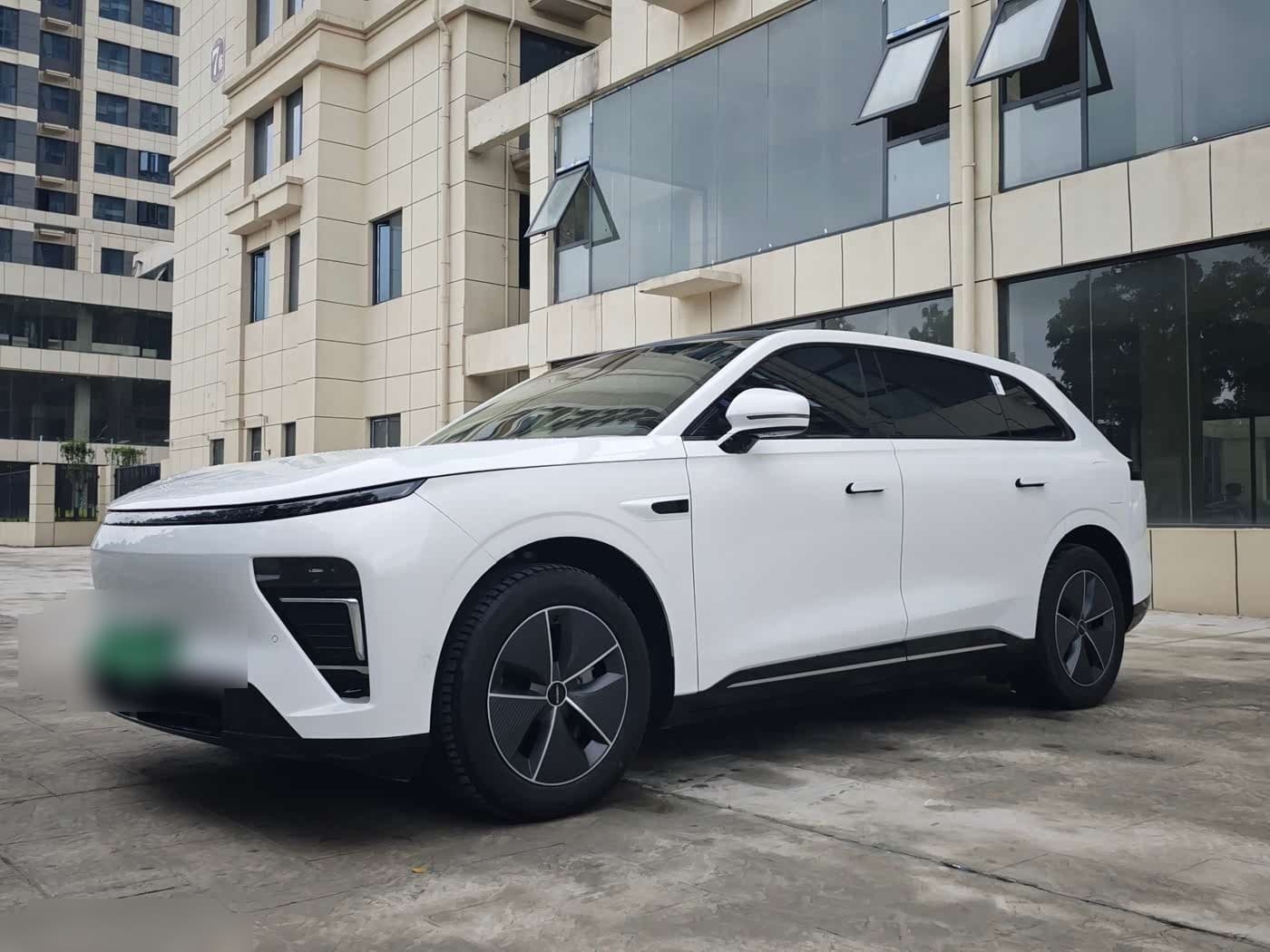 2024 Exeed Exlantix ET front exterior