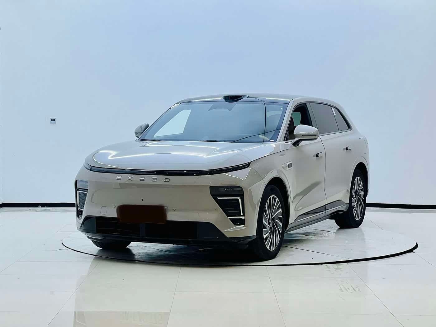2024 Exeed Exlantix ET front exterior