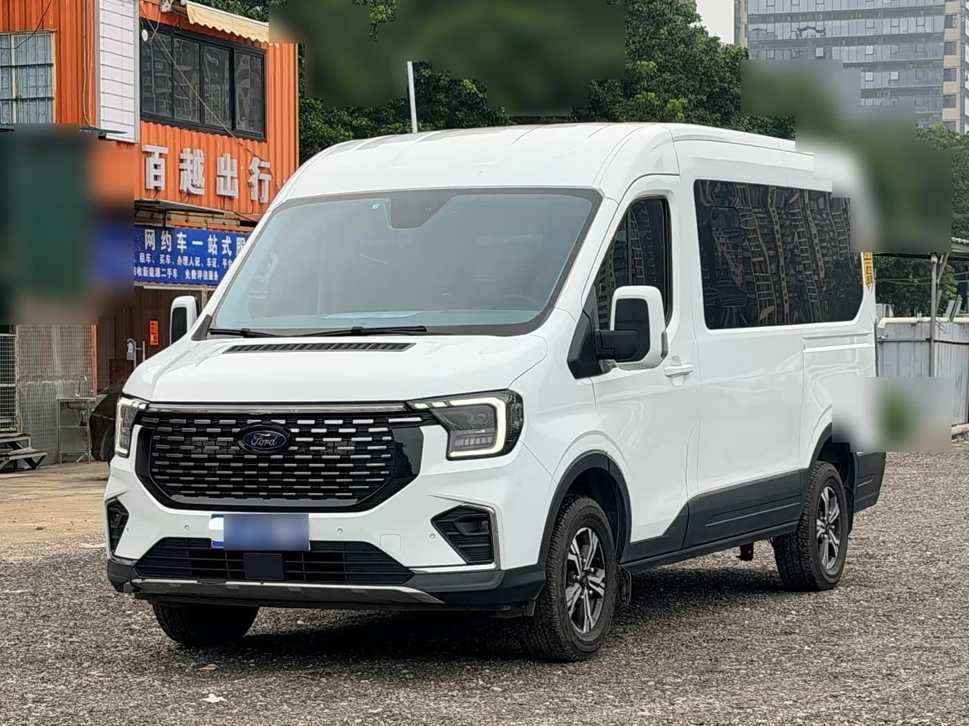 2023 Ford Transit T8 front exterior