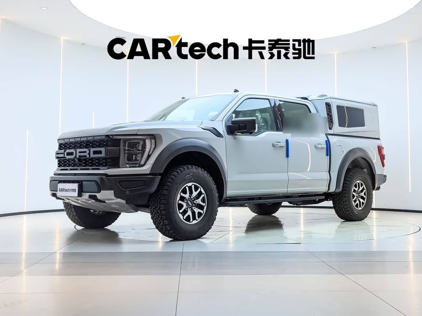 2023 Ford F-150 Raptor front exterior