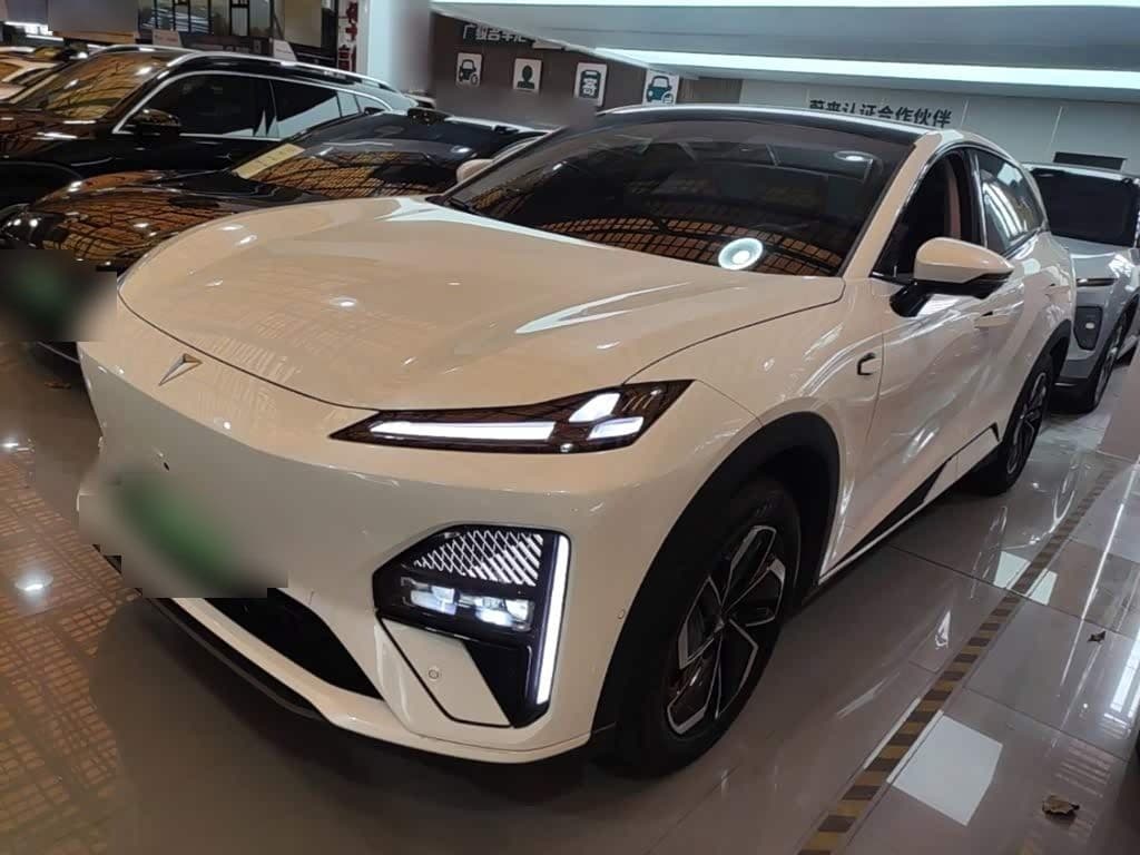 2025 Deepal S07 front exterior
