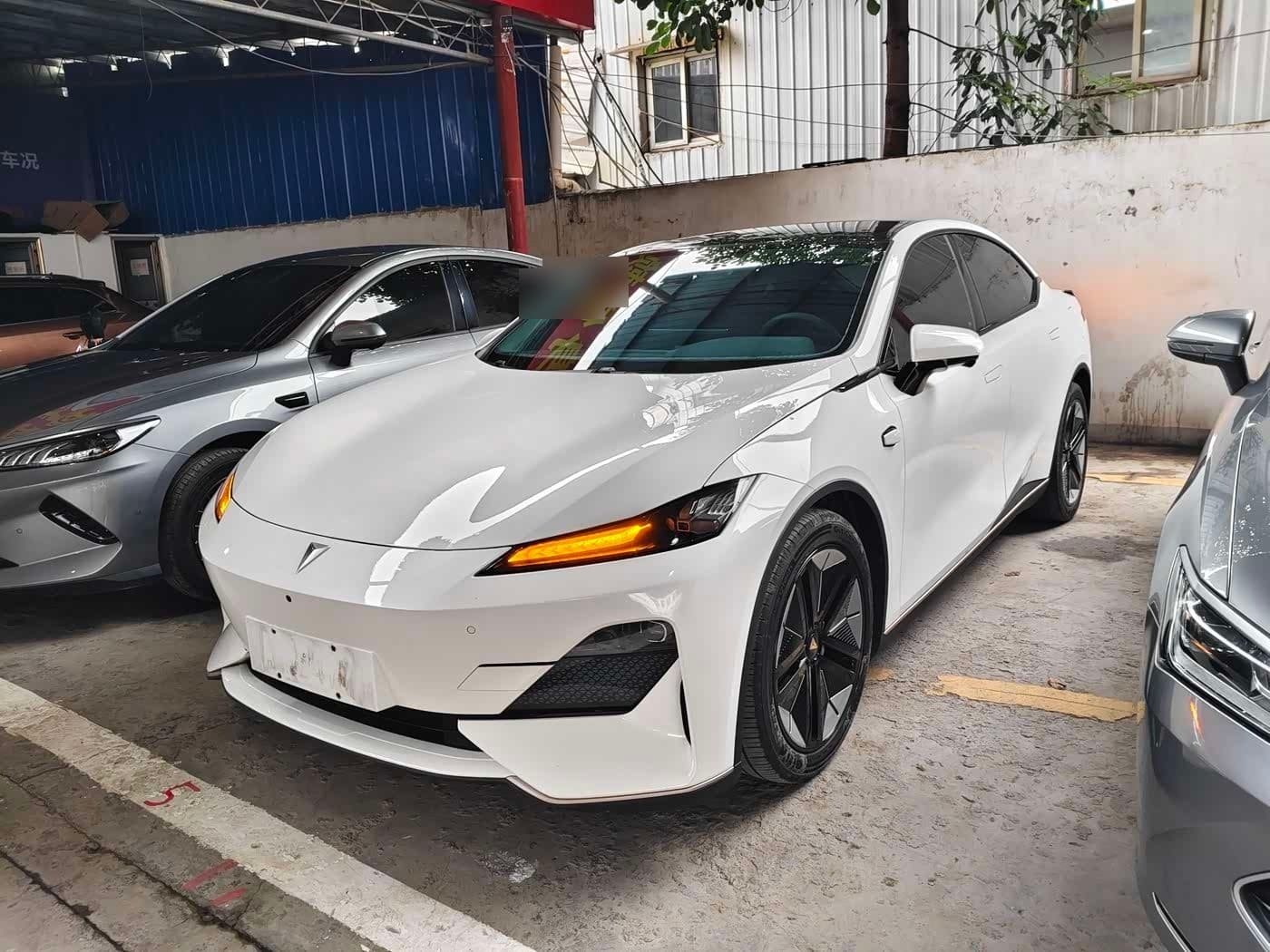 2022 Deepal SL03