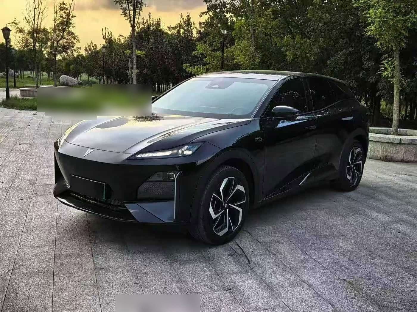 2024 Deepal S07 front exterior