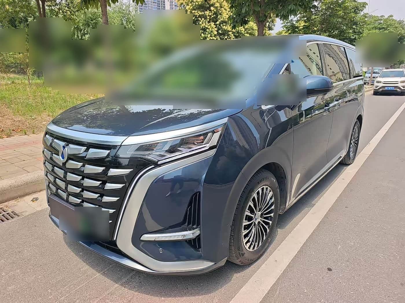 2022 Denza D9 front exterior