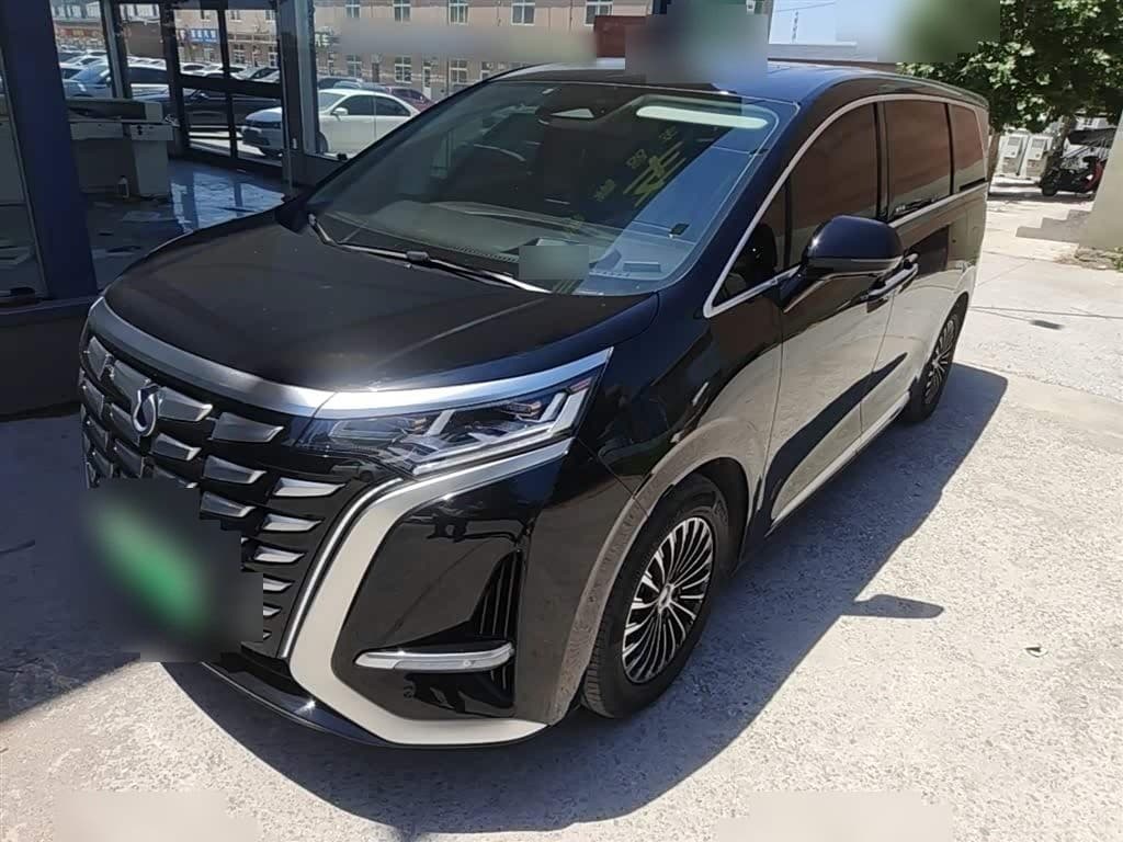 2024 Denza D9 front exterior