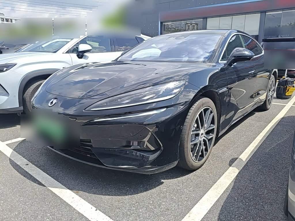 2024 Denza Z9