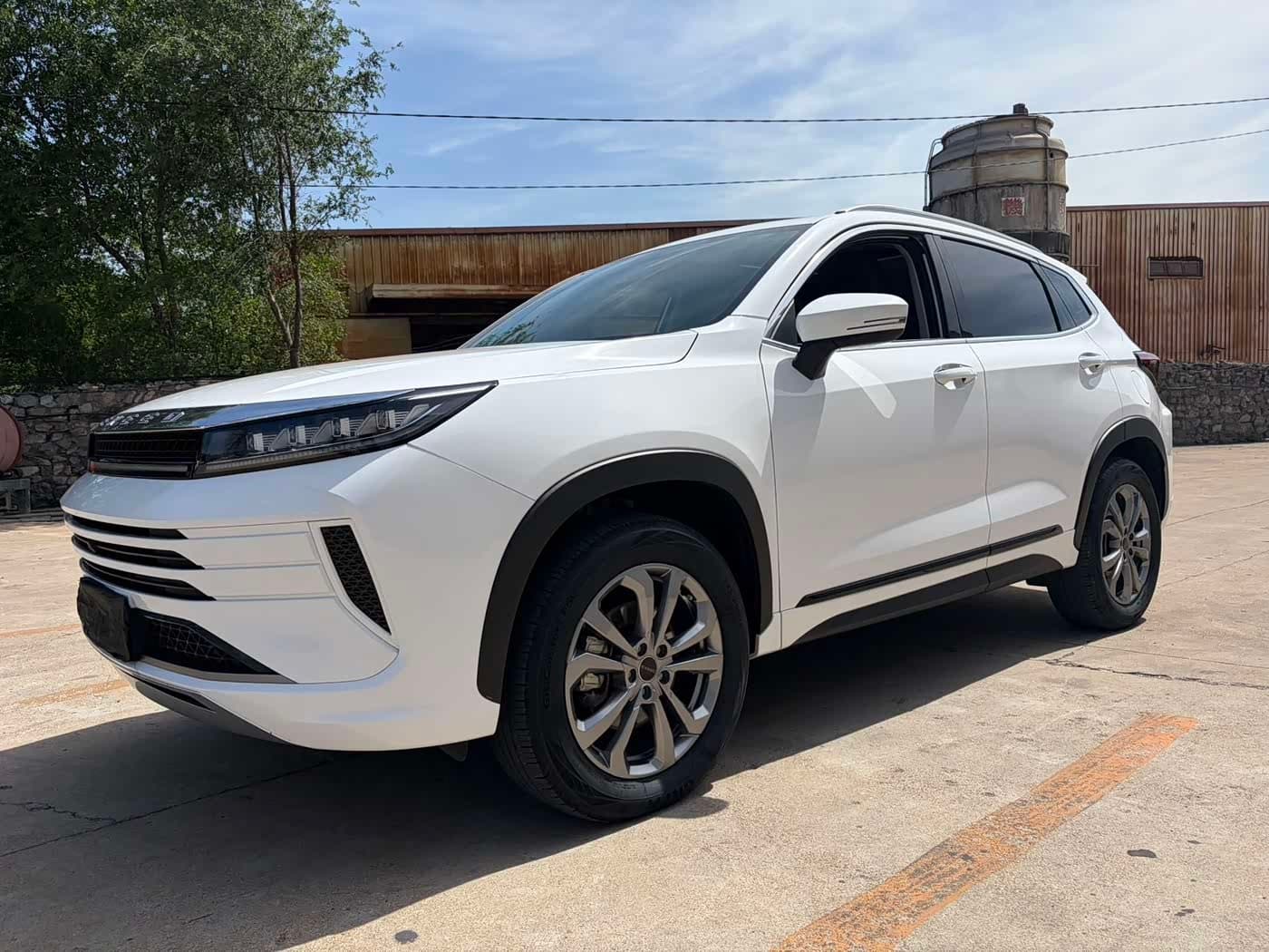 2022 Exeed Windchaser front exterior