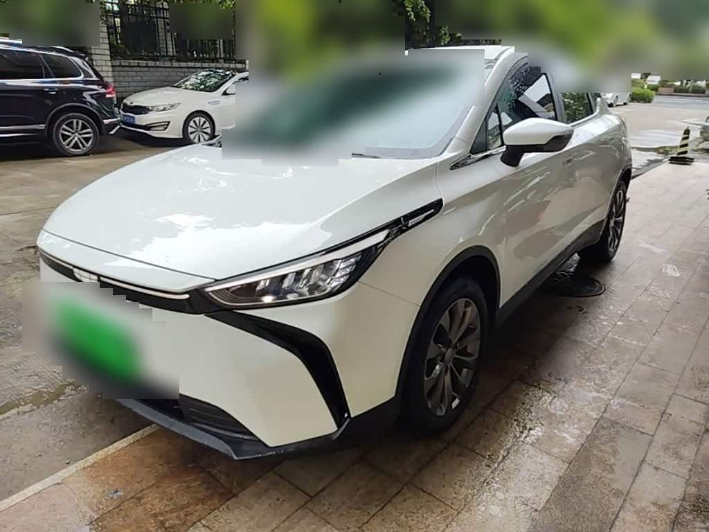 2022 Geely Geometry M6