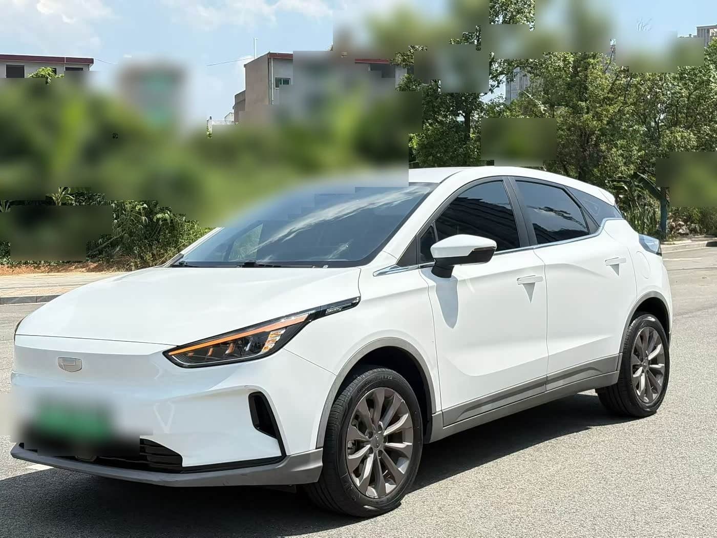 2022 Geely Geometry C front exterior