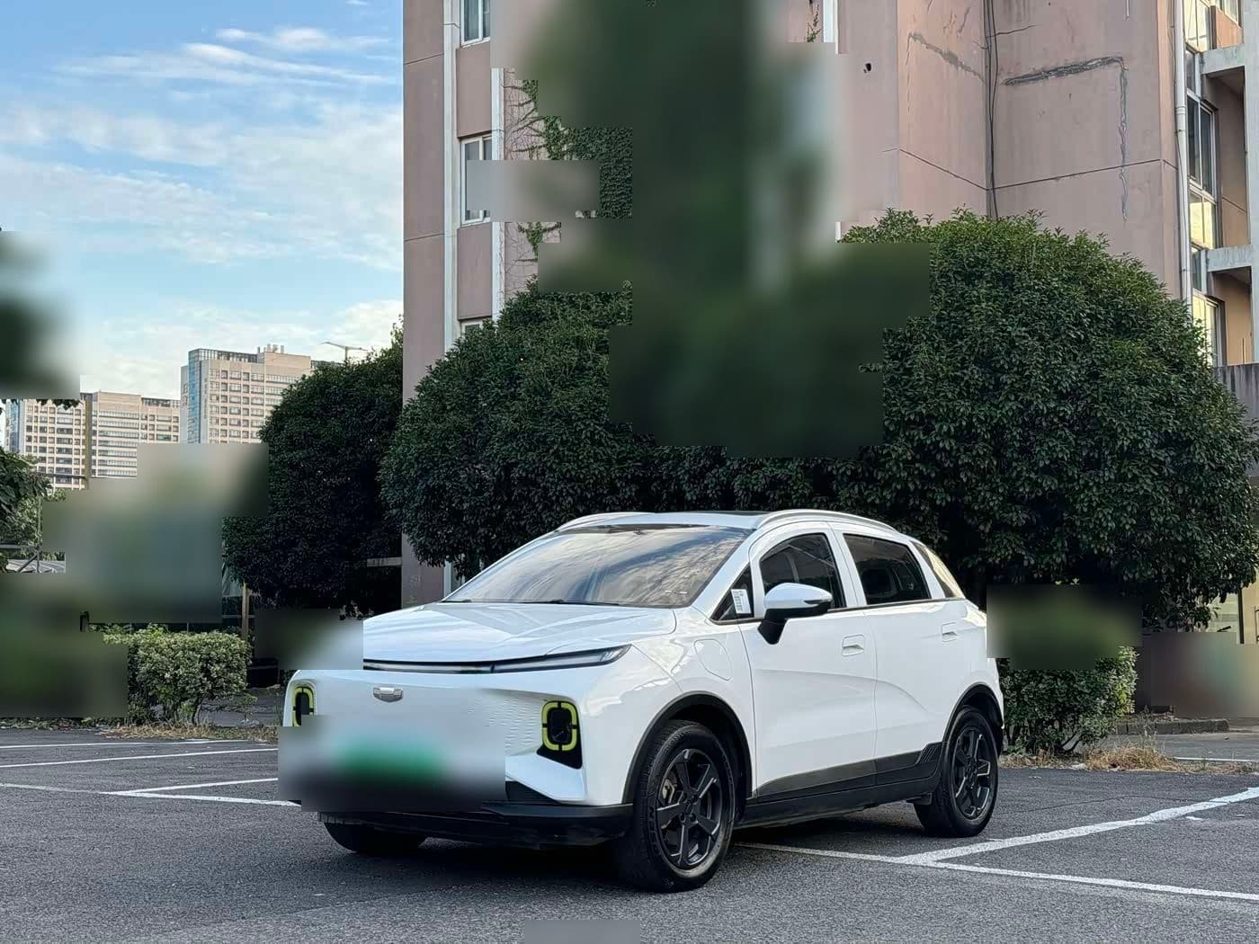 2022 Geely Geometry E Firefly front exterior