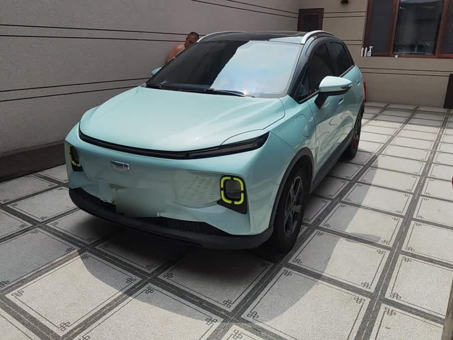 2022 Geely Geometry E Firefly front exterior