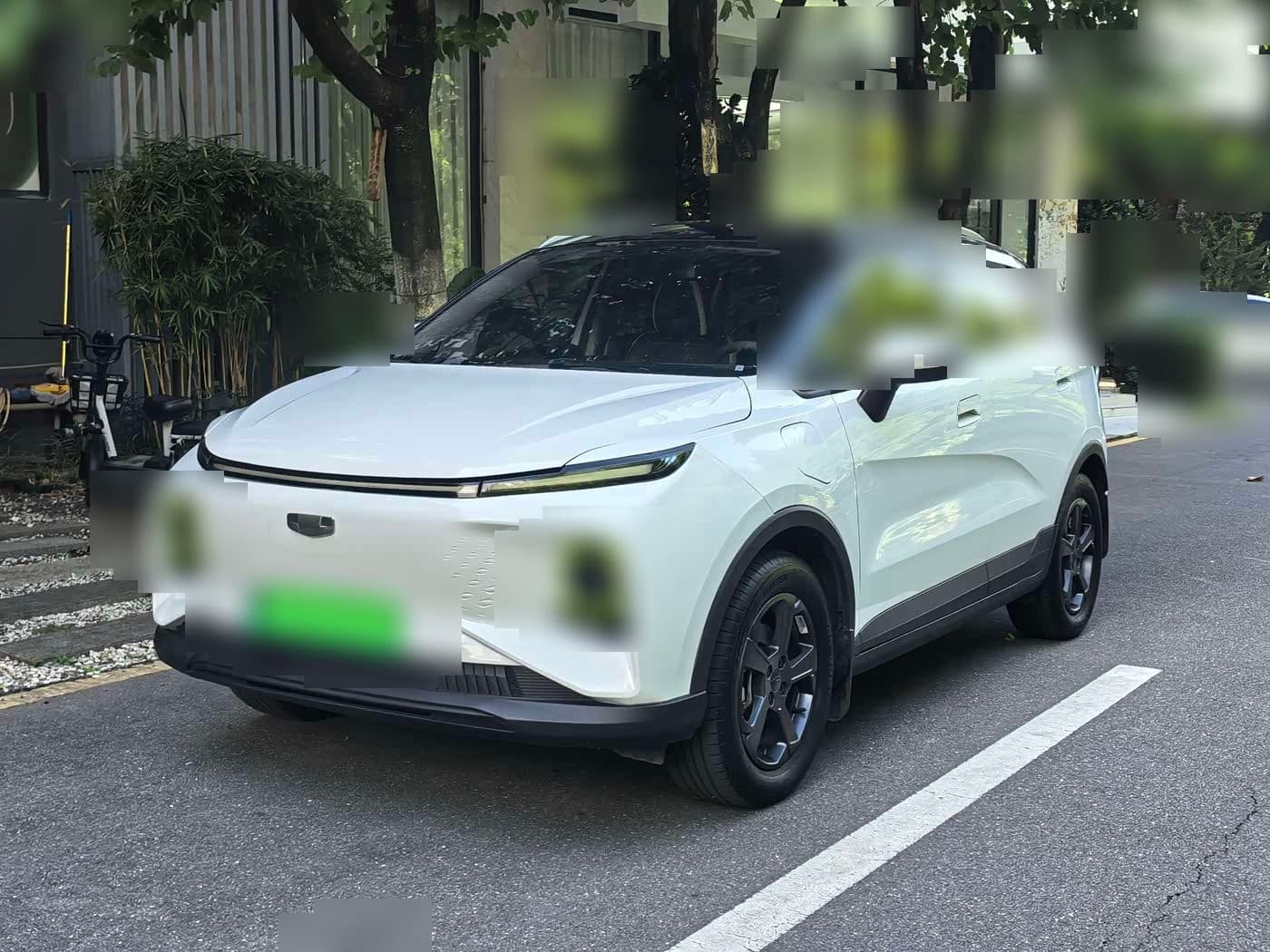 2022 Geely Geometry E Firefly front exterior