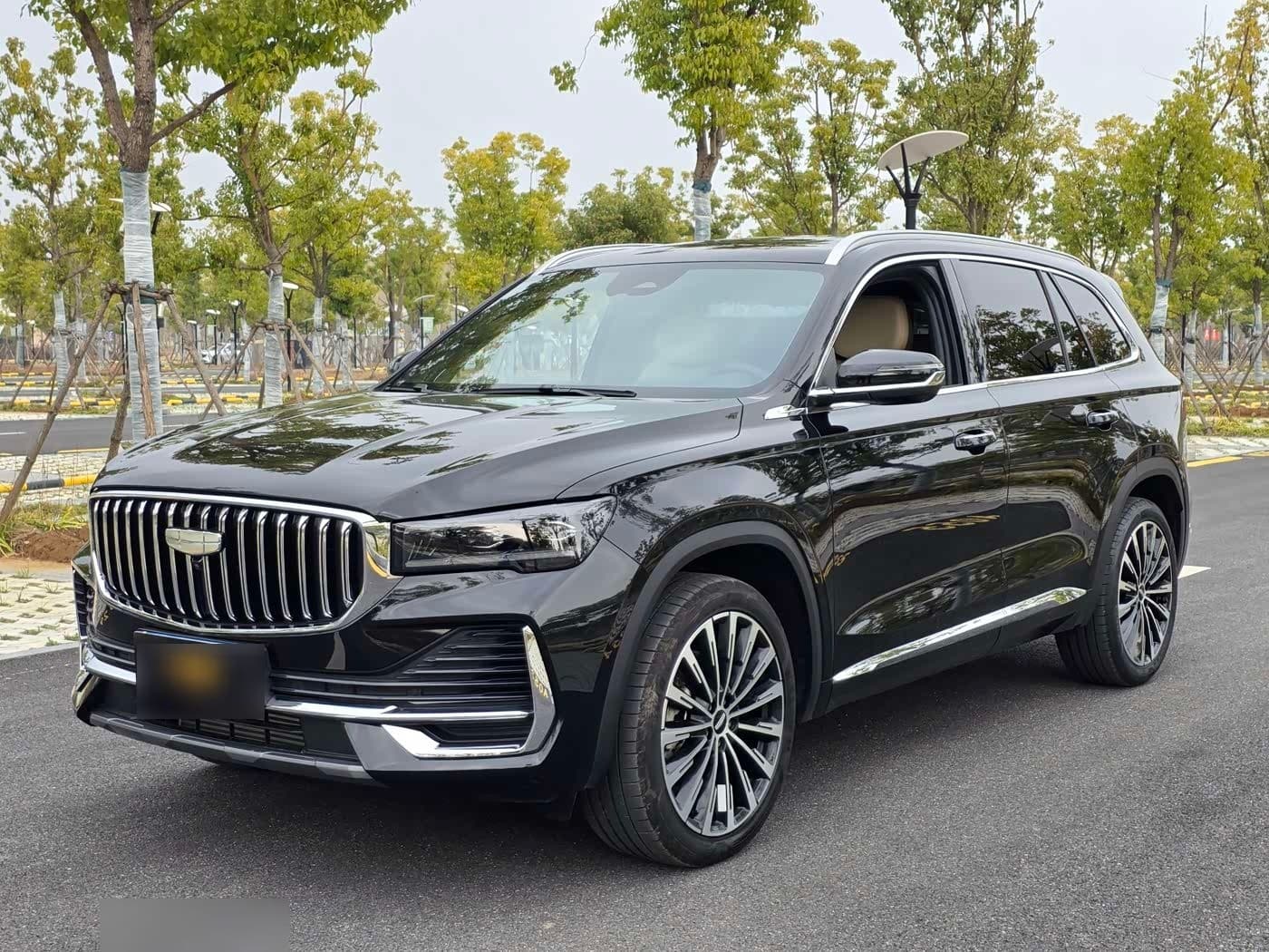 2024 Geely Xingyue L front exterior