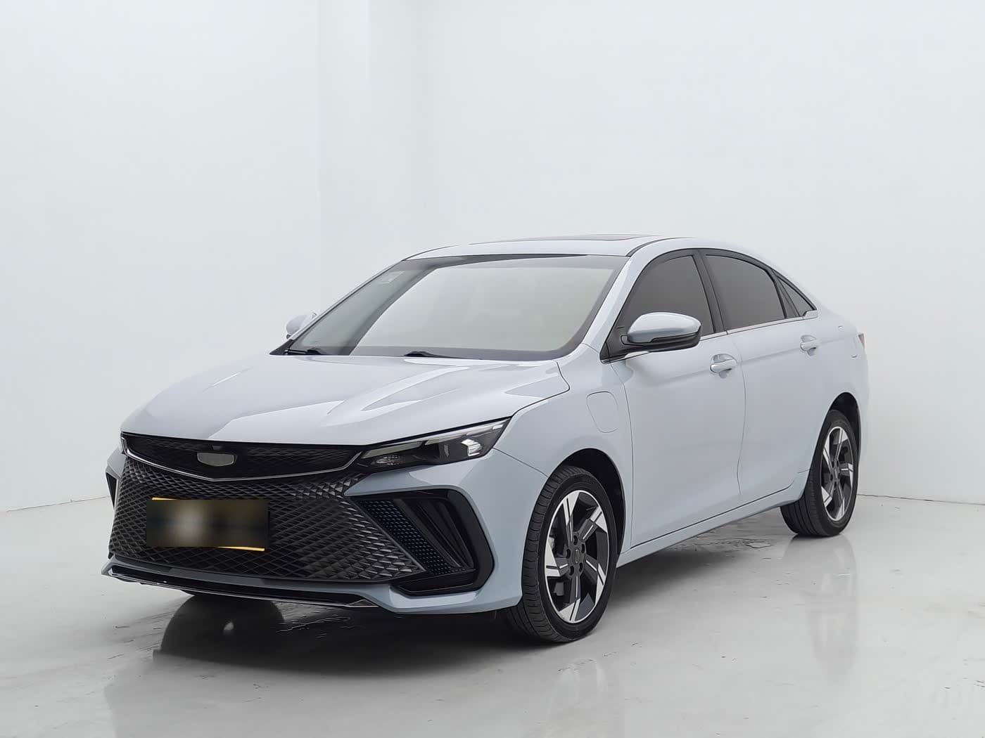 2022 Geely Emgrand L HiP front exterior