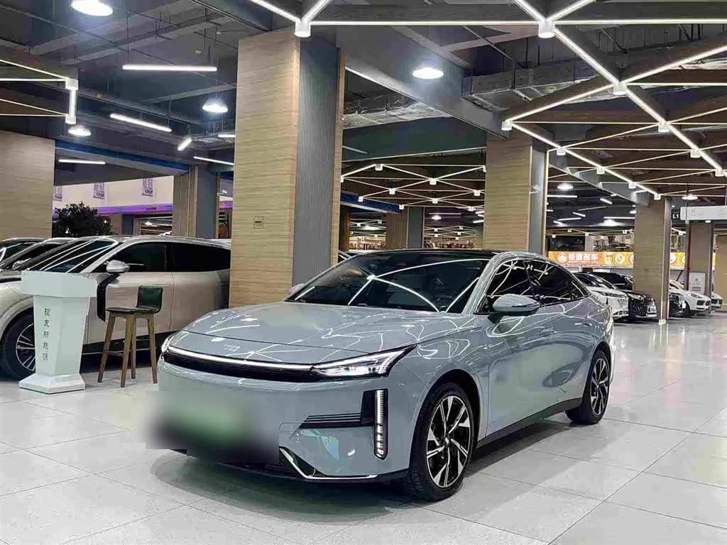2023 Geely Galaxy Galaxy L6 front exterior