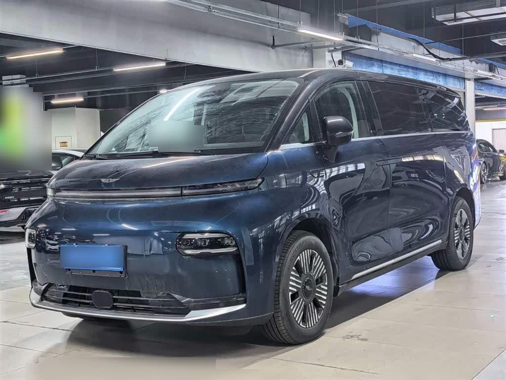 2024 Geely Galaxy Yizhen L380 front exterior