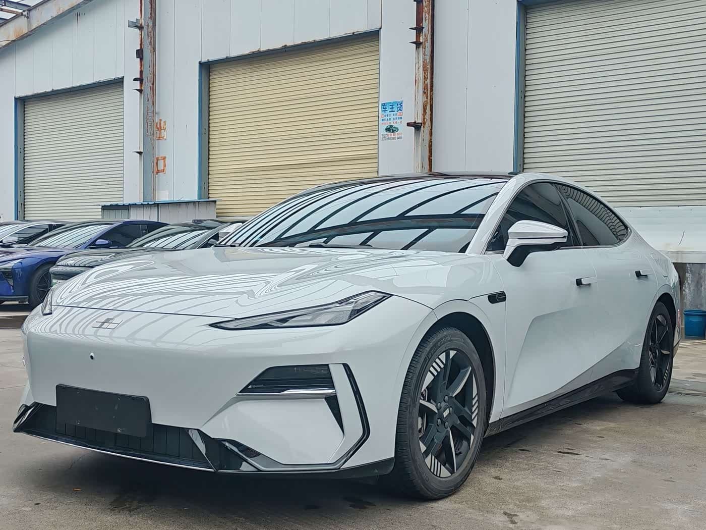 2024 Geely Galaxy Galaxy E8 front exterior
