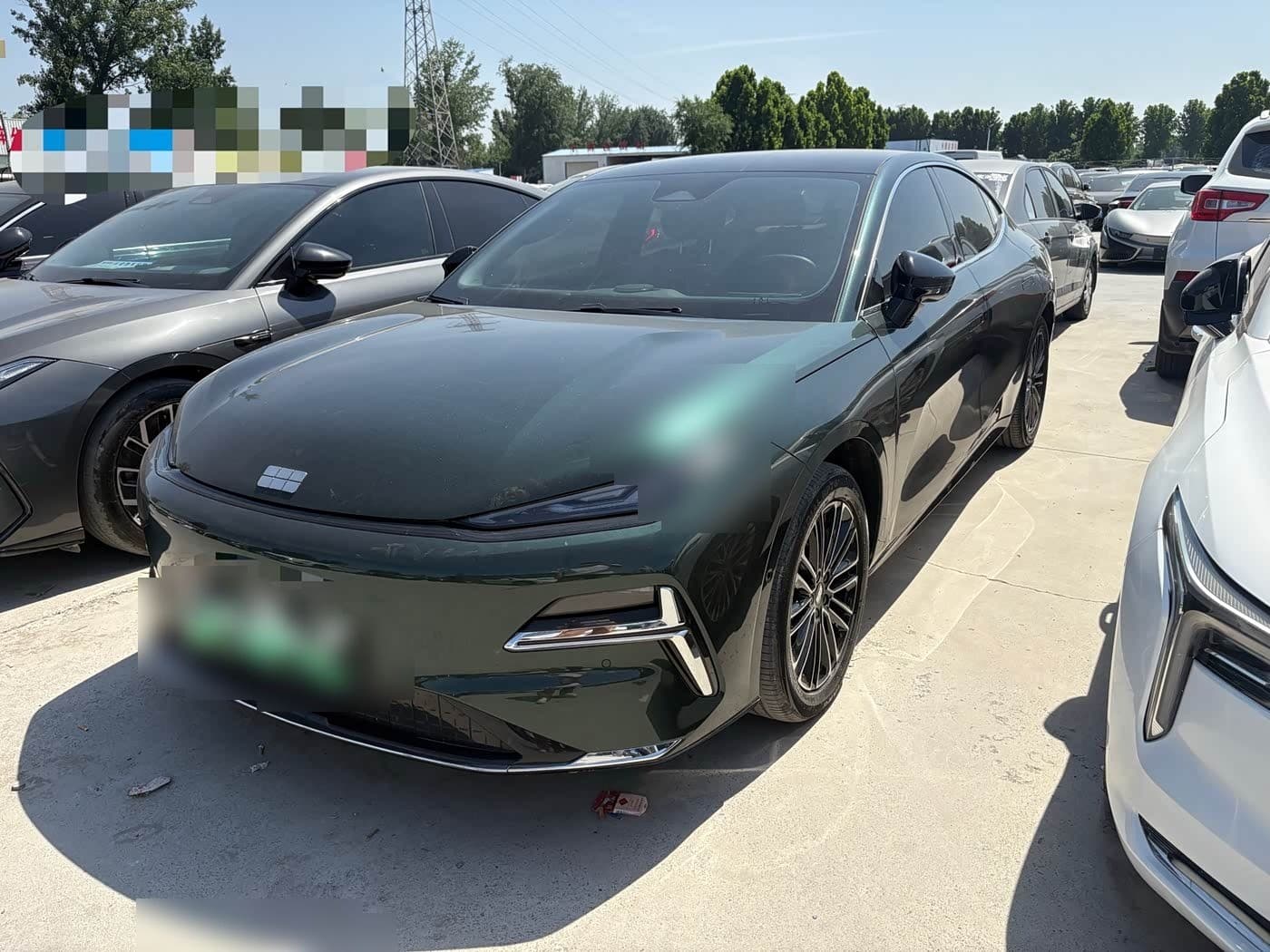 2025 Geely Galaxy Galaxy Xingyao 8 front exterior