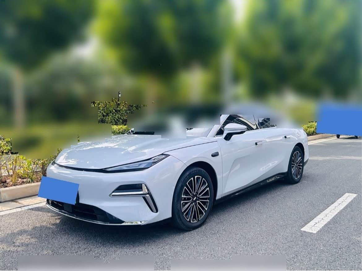 2025 Geely Galaxy Galaxy Xingyao 8 front exterior
