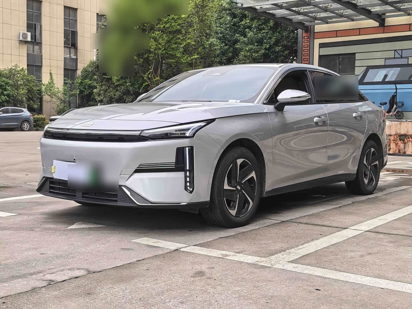 2025 Geely Galaxy Galaxy L6 front exterior