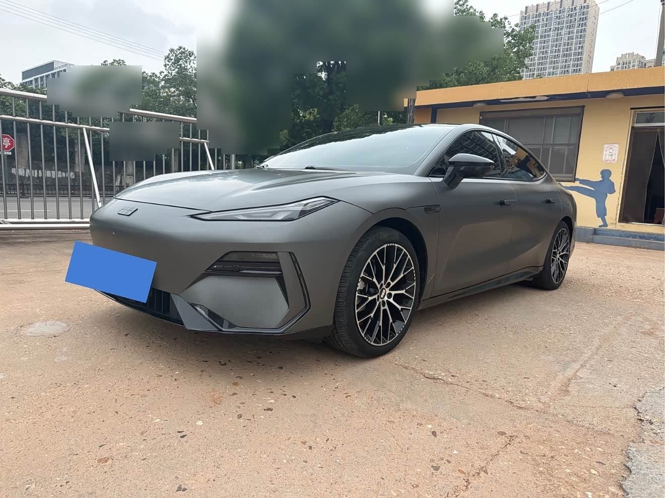 2024 Geely Galaxy Galaxy E8 front exterior
