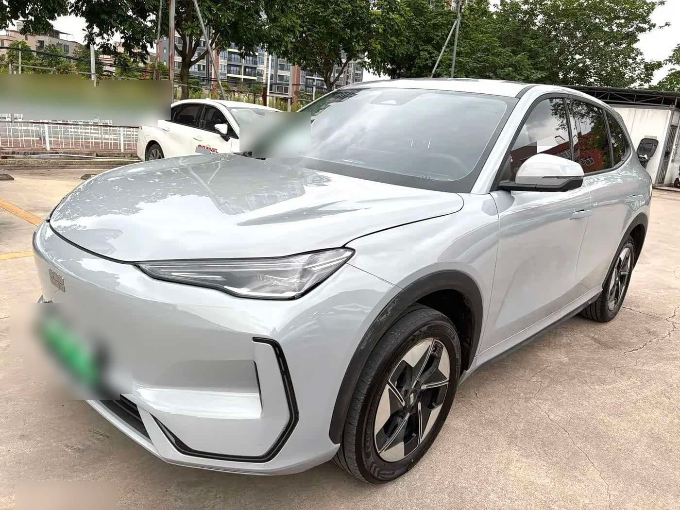 2025 Geely Galaxy Galaxy E5 front exterior