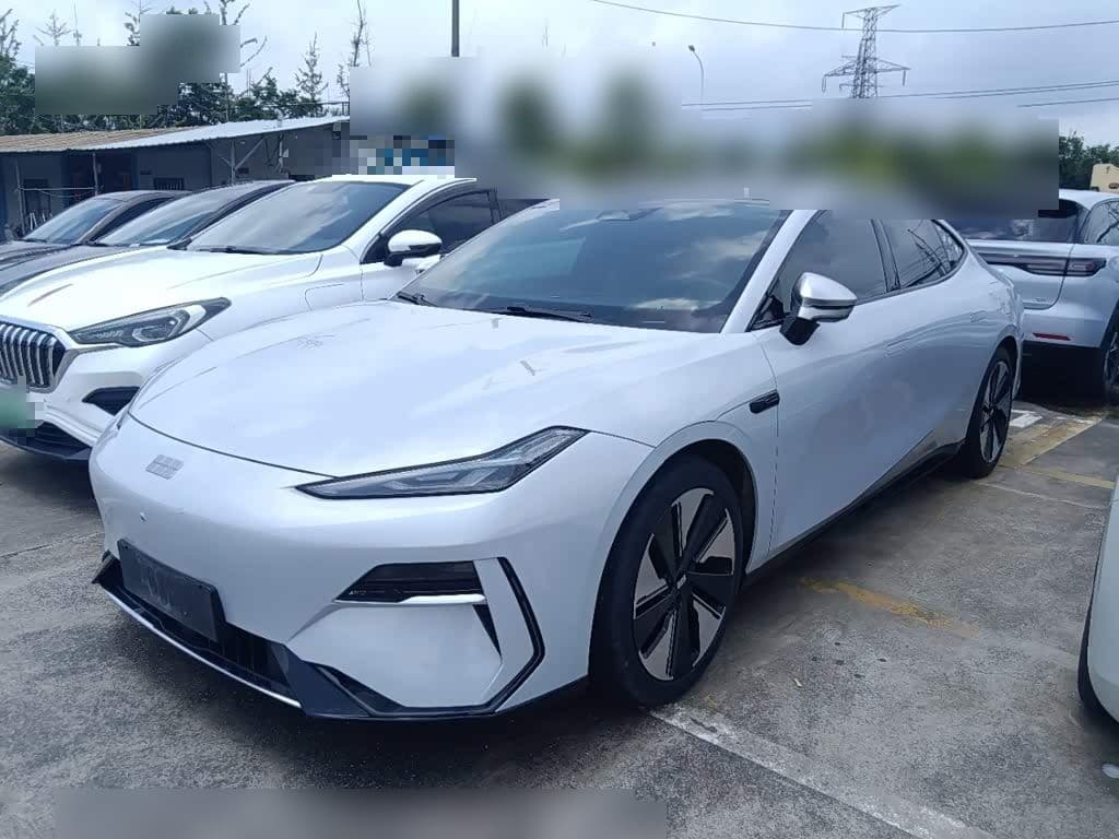 2024 Geely Galaxy Galaxy E8 front exterior