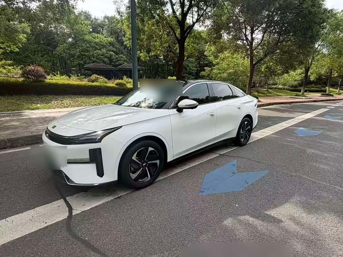 2025 Geely Galaxy Galaxy L6 front exterior