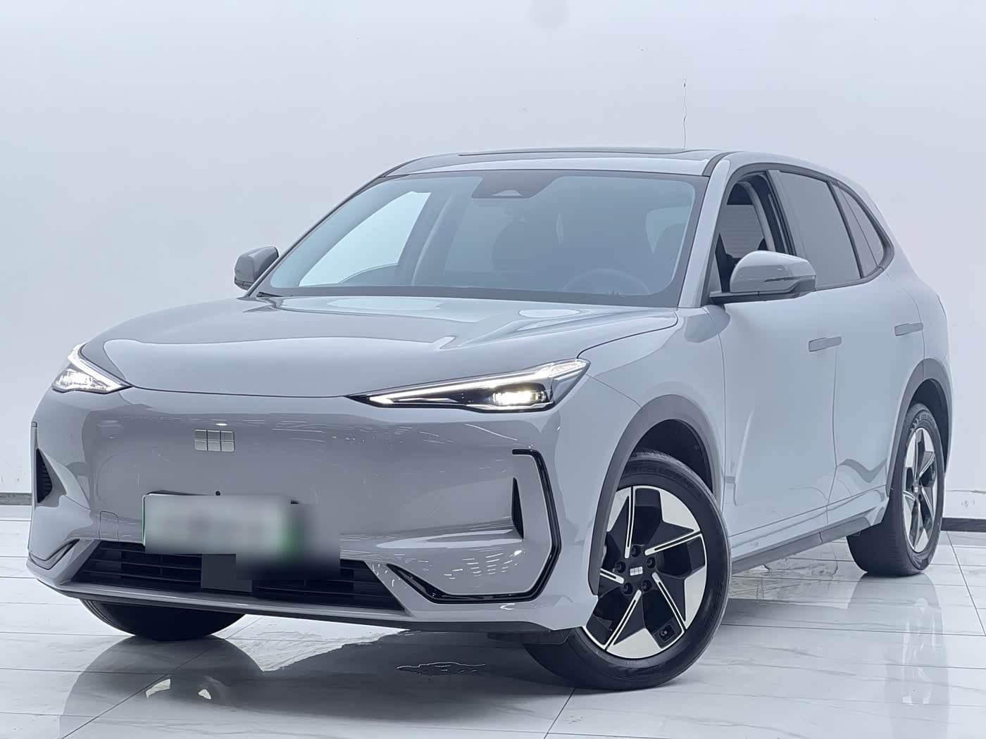 2025 Geely Galaxy Galaxy E5 front exterior
