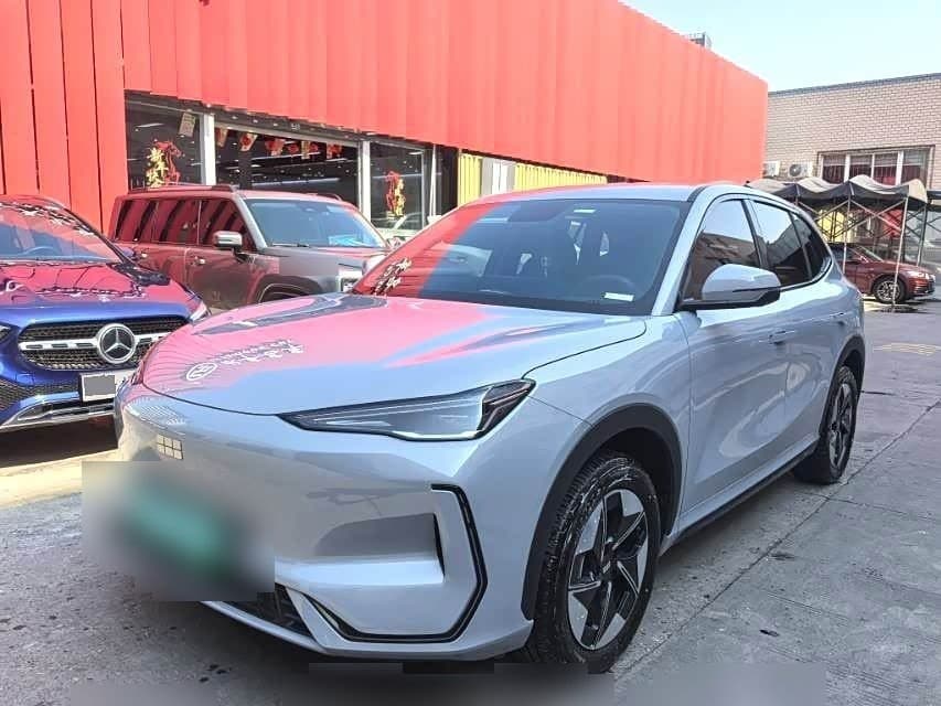 2024 Geely Galaxy Galaxy E5 front exterior