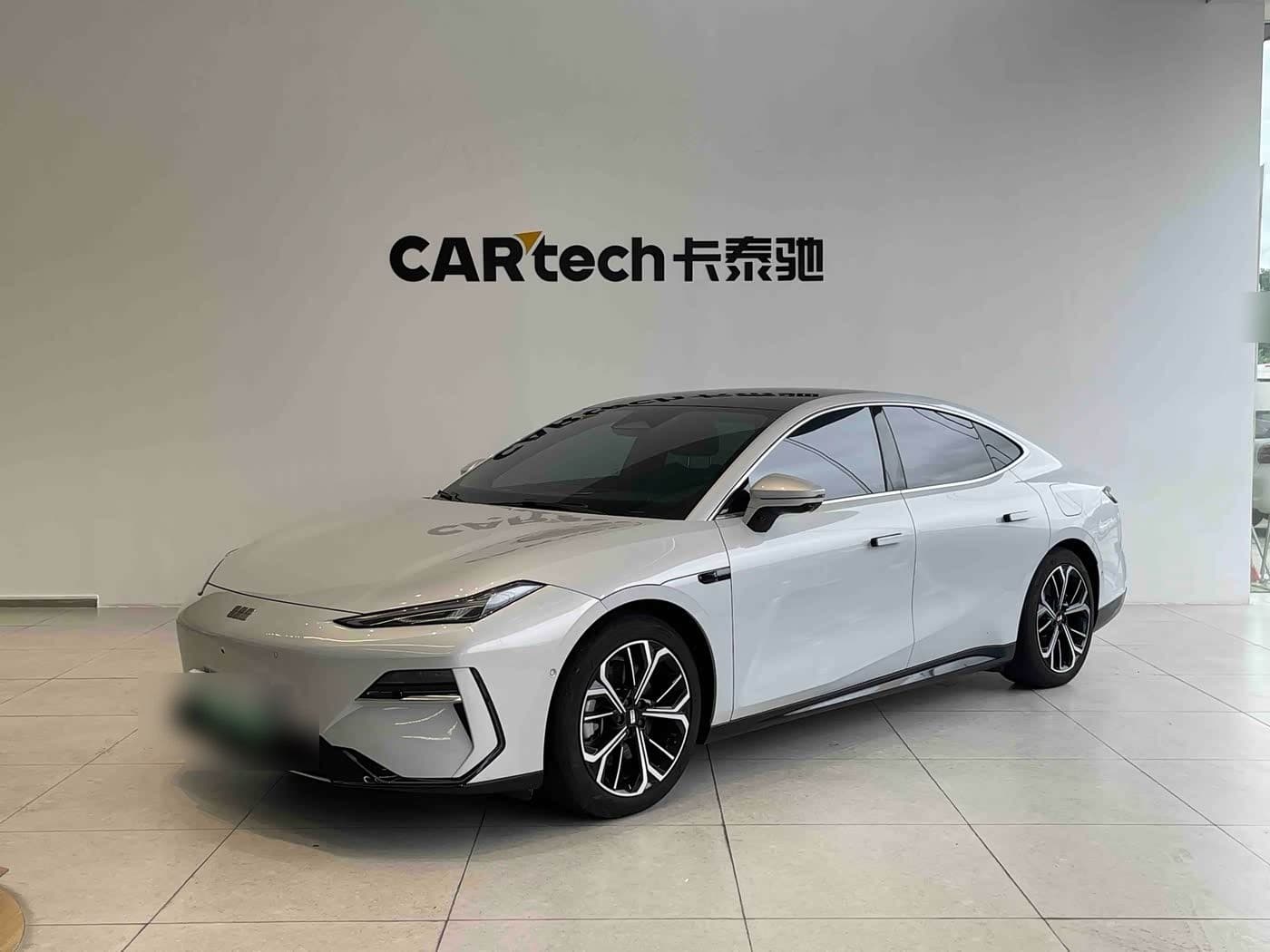 2025 Geely Galaxy Galaxy E8 front exterior